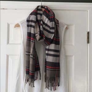 GAP Soft plaid scarf